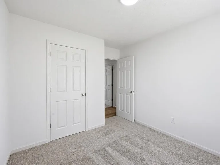 1409 Gatlinburg Ct — Photo 16