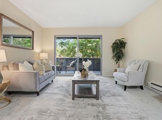 143 Piccadilly Pl APT F, San Bruno, CA
