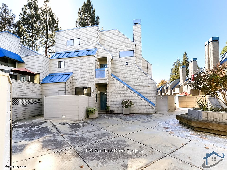 1st image of 1091 Foxchase Dr