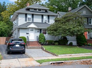 47 Elm Pl, Red Bank, NJ 07701