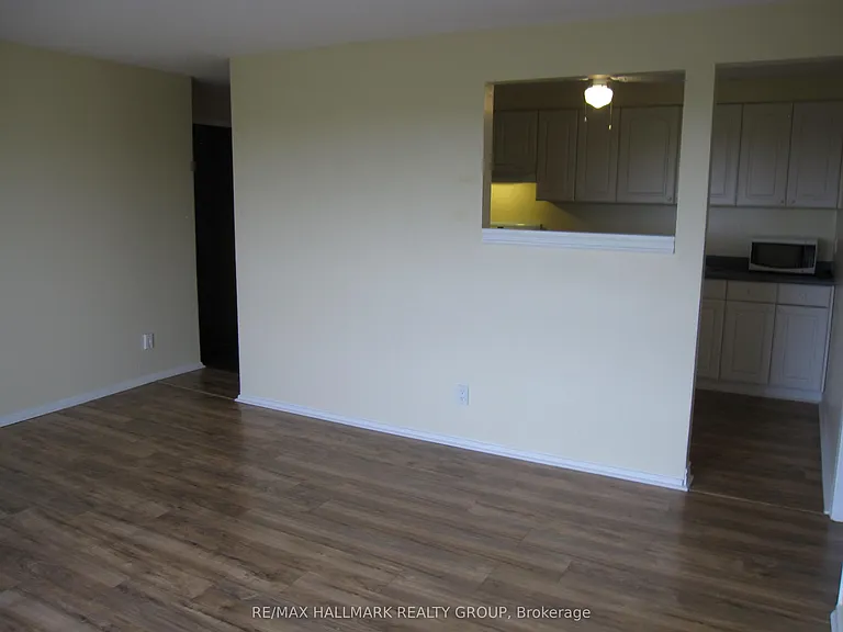 898 Elmsmere Rd #12 — Photo 7