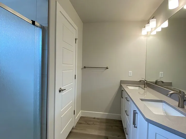 530 E Goldline Dr — Photo 12