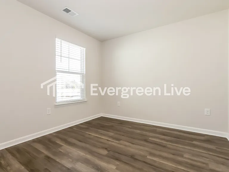 2219 Courtina Way — Photo 11