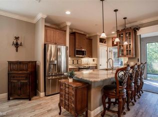 1827 Banning Beach Rd, Tavares, FL 32778