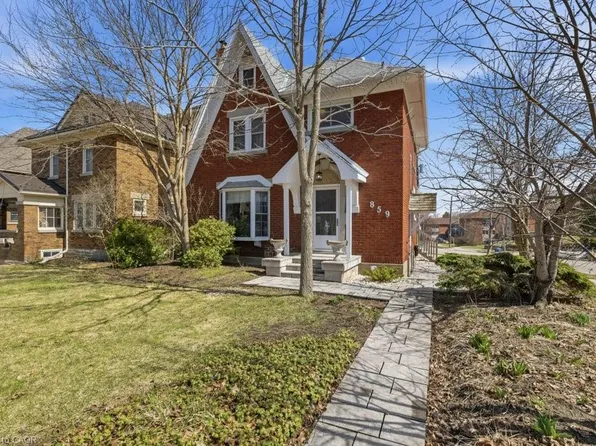 859 Queens Blvd, Kitchener, ON N2M 1A6