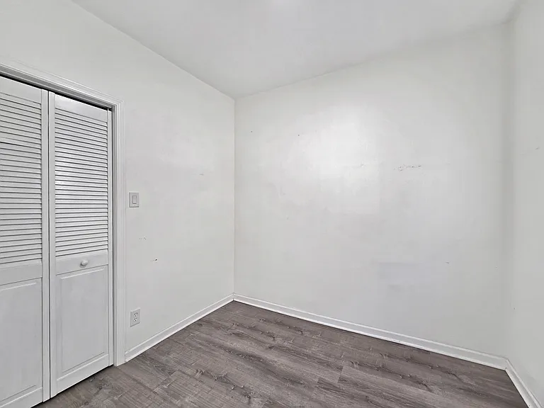 1712 W 35th St #2F — Photo 8