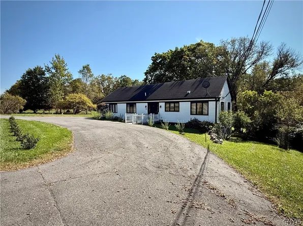163 Ridge Rd, Lansing, NY 14882