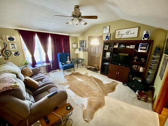 3rd image of 2915 Fields Ave
