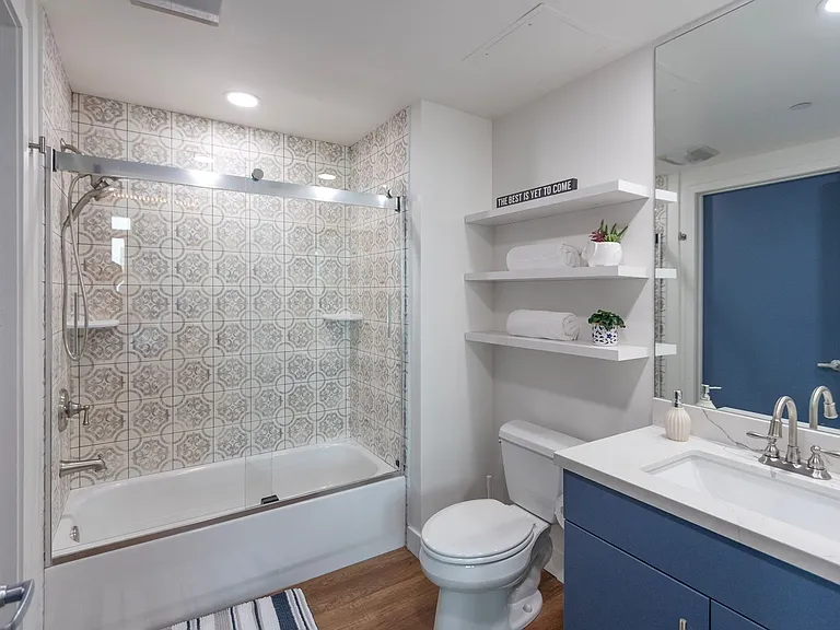 801 Ash St #605 — Photo 23
