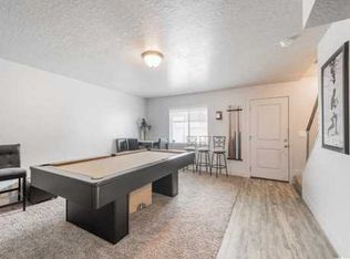 14725 S Nob Ln, Riverton, UT 84065