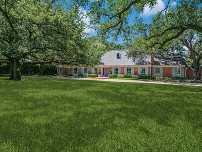 10033 Hollow Way Rd, Dallas, TX, 75229