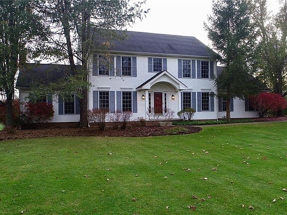 4th image of 6820 Meadowood Dr