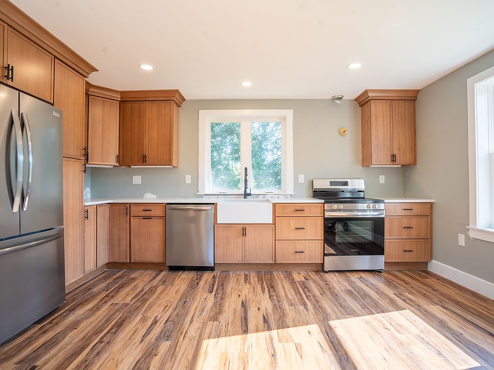 Open Concept Kitchen with all new appliances