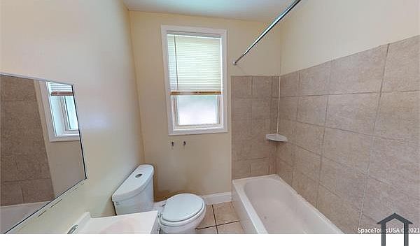 2nd image of 620 Alabama Ave SE APT 3