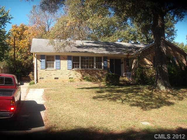 1st image of 5107 Carriage Drive Cir