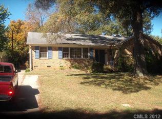 5107 Carriage Drive Cir, Charlotte, NC 28205