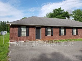 8482 Burleson Ln, Murfreesboro, TN 37129