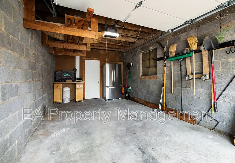 520 San Pasquale Ave SW — Photo 28