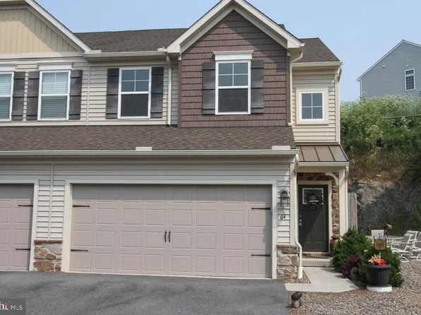 64 Wexford Ct, Morgantown, PA 19543
