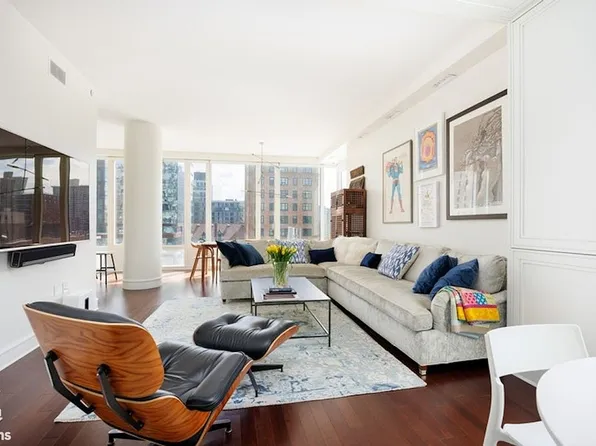 245 W 99th St APT 8B, New York, NY 10025