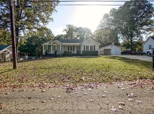 306 Louise Ave, Belmont, NC 28012