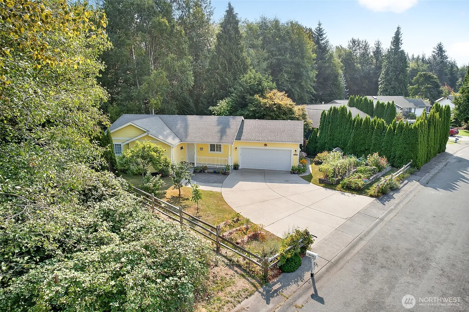 4701 Moonglow Place photo 1