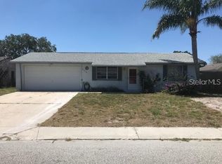 6934 Fairfax Dr, Port Richey, FL 34668
