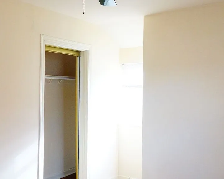 8400 Greenwood Ave — Photo 23