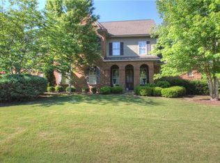 615 Monticello Ct, Auburn, AL 36830