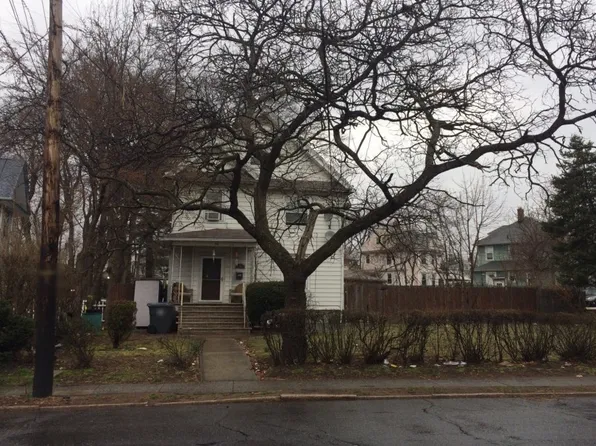 30 Lafayette Ave, Englewood, NJ 07631