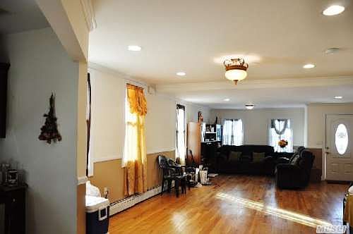 3rd image of 216 Beach 40 St