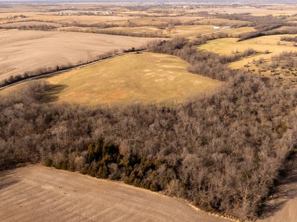 100th Ave, Seymour, IA 52590