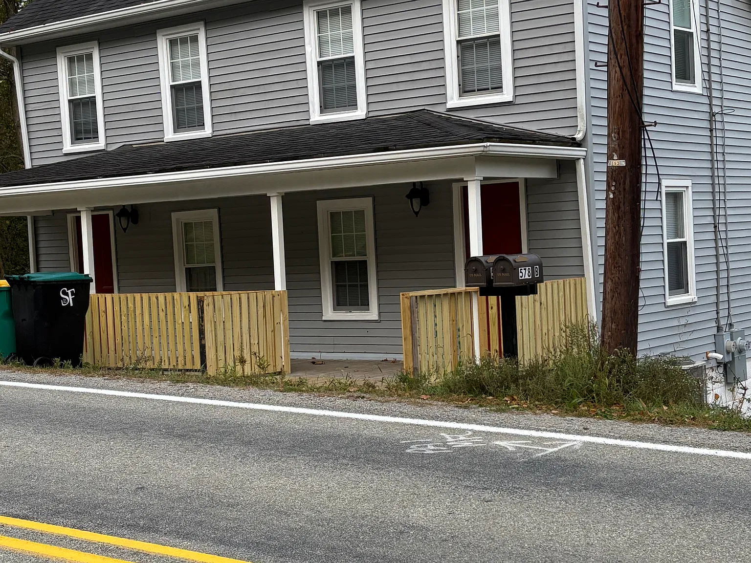 2 bed, 900 sqft, $1,150 — Photo 2