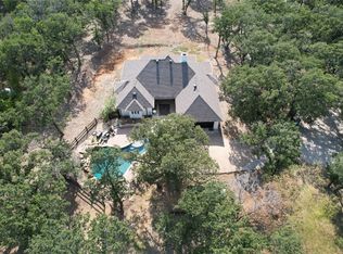 819 Pioneer Cir E, Argyle, TX 76226