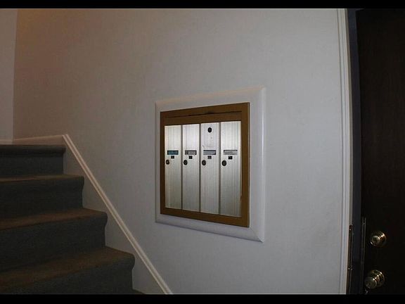 3rd image of 1318 Boyd St #2