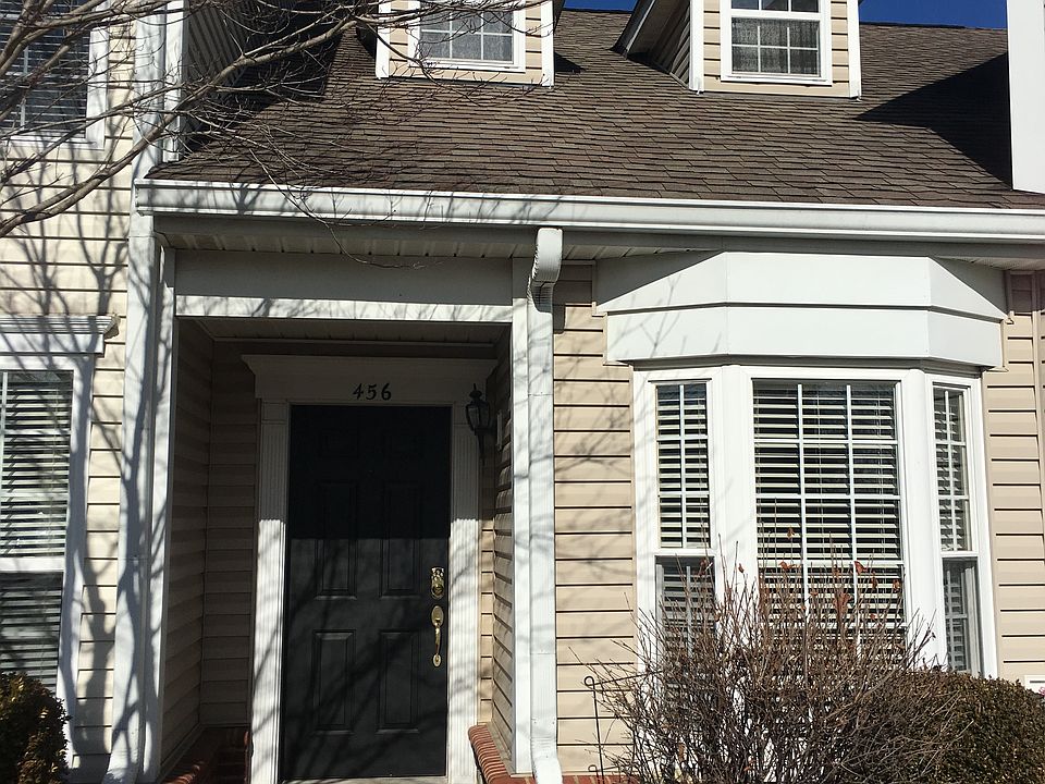 1st image of 456 Dean Taylor Ct