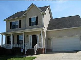 55 Clyde Dr, Hurricane, WV 25526