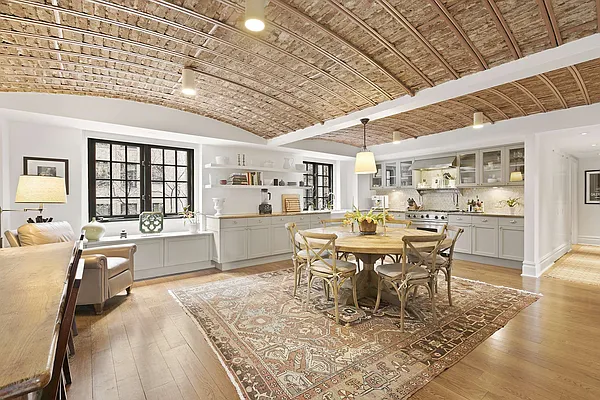 Sold by Compass | media 16