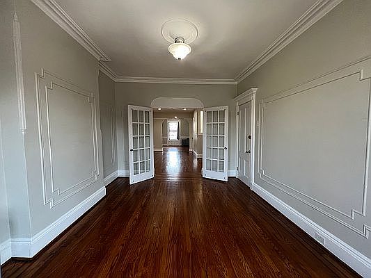 1st image of 673 De Graw St #3