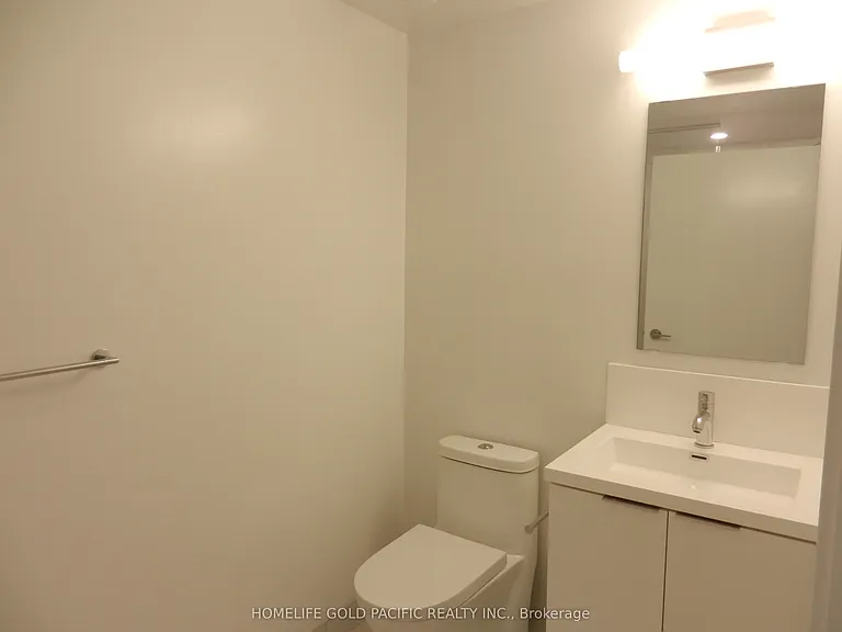 230 Simcoe St #1333 — Photo 15