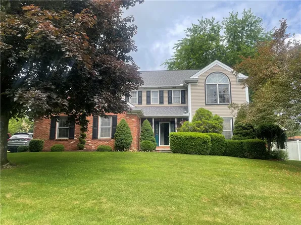 104 Eric Dr, Beaver, PA 15009