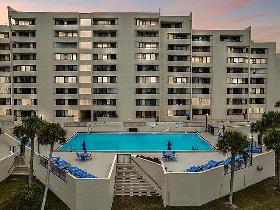 3rd image of 5915 Sea Ranch Dr Unit 308