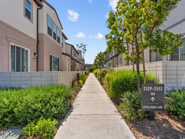 2535 Little Rock Ln, Simi Valley, CA 93065