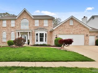 518 Westonridge Ct, Ballwin, MO 63021