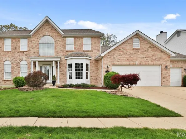 518 Westonridge Ct, Ballwin, MO 63021