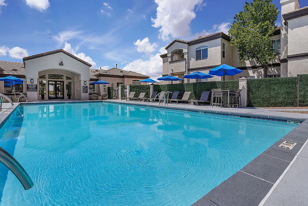 Broadstone Heights — Photo 1