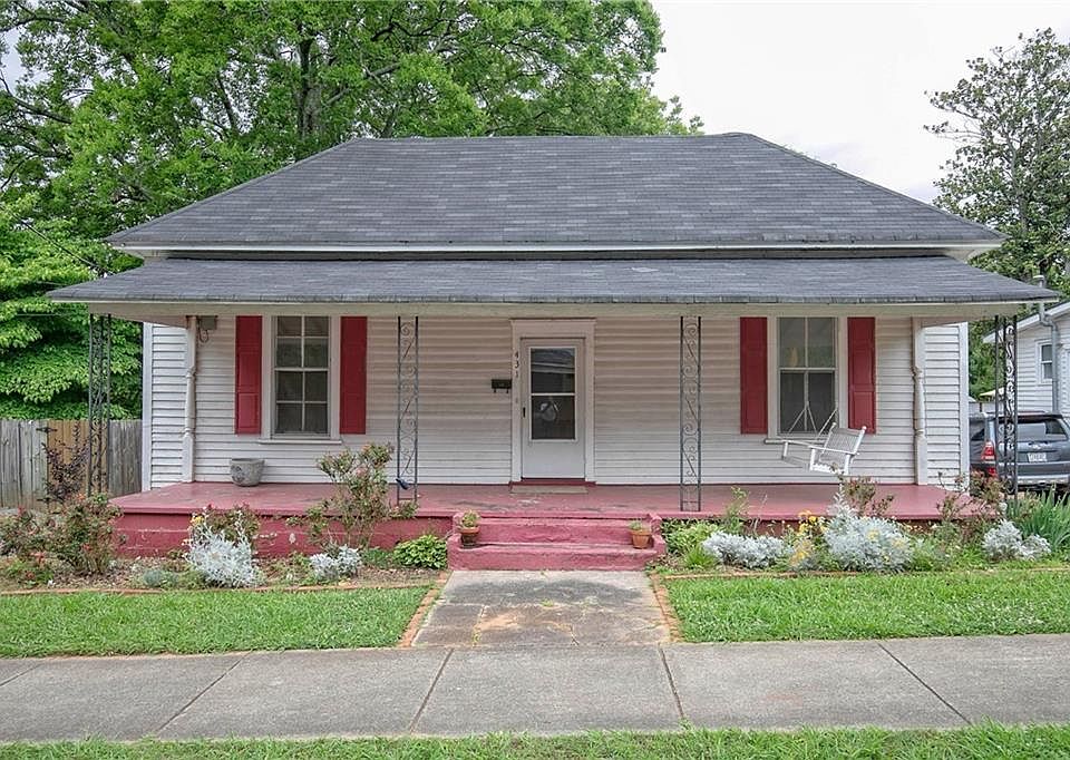 1st image of 431 Campbell Hill St