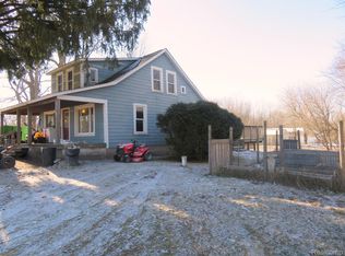 3803 Wheeler Rd, Fowlerville, MI 48836