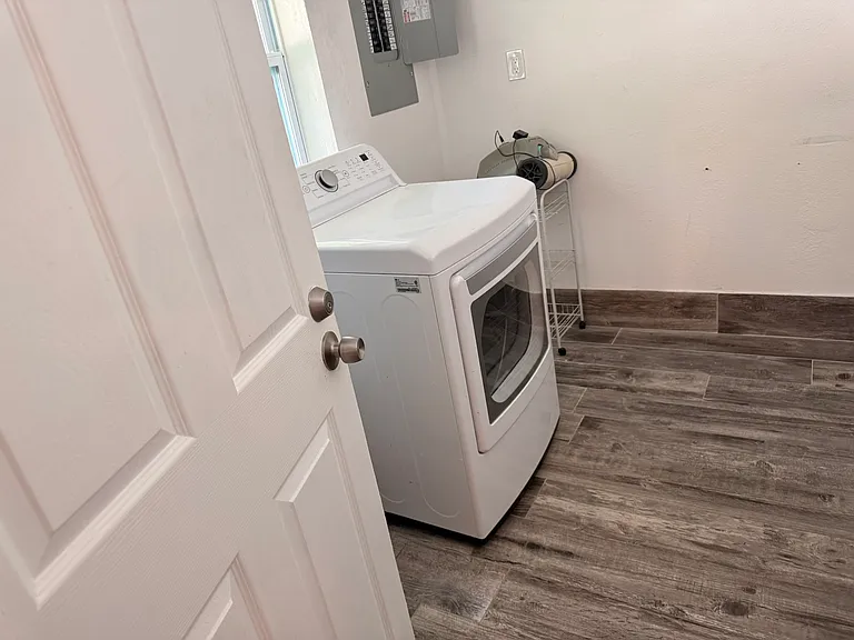 2505 Forest Pkwy S — Photo 32