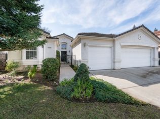 2233 E Solar Ave, Fresno, CA 93720